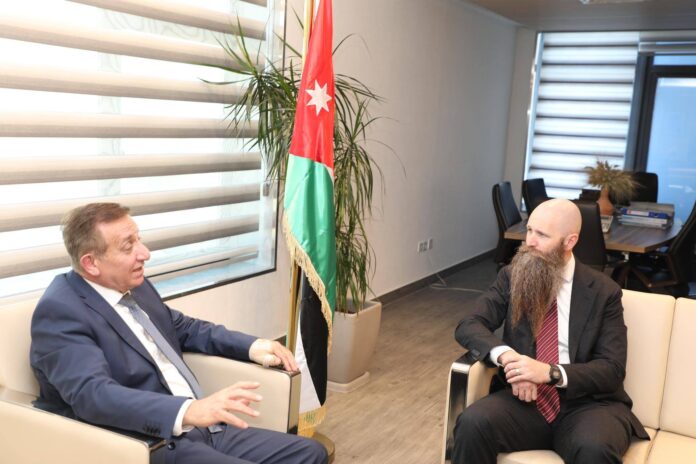 بحث سبل تعزيز التبادل التجاري والزراعي بين الاردن وامريكا