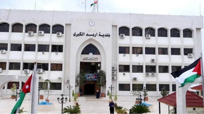 اعادة تحديد حركة السير في جزء من شارع الرشيد باربد