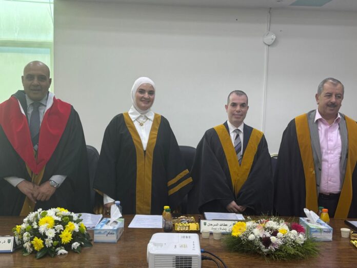 مناقشة أول رسالة ماجستير في المعهد الانتخابي الأردني للطالبة اكرام عليمات