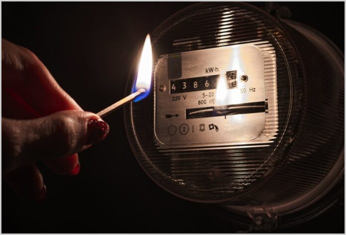 فصل مبرمج للتيار الكهربائي عن مناطق في إربد والمفرق غدا