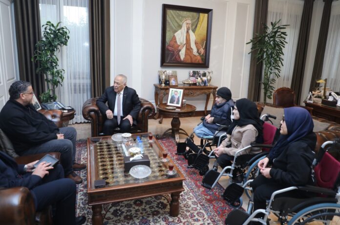 بتوجيهات ملكية.. رعاية فورية مباشرة لأسرة من 