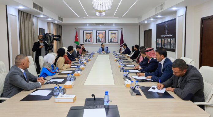 الجراح يلتقي وفدًا شبابيًا من منصة 