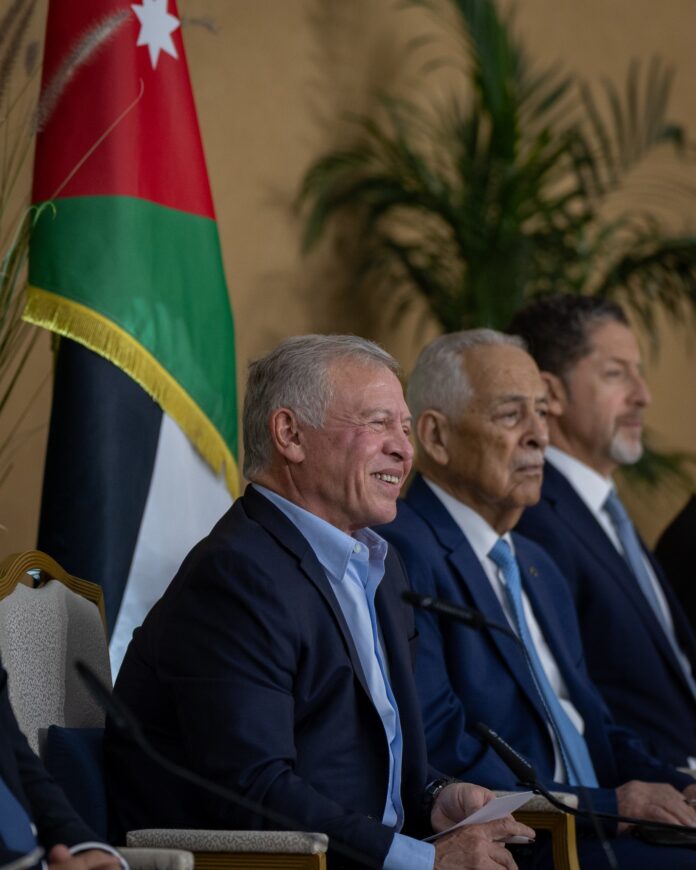 الملك يوجه لتأسيس مركز لعلاج السرطان في مستشفى الأميرة بسمة