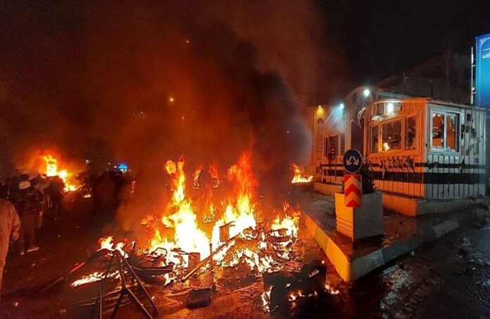 وزير اسرائيلي: علينا الاستعداد لجميع السيناريوهات في إيران