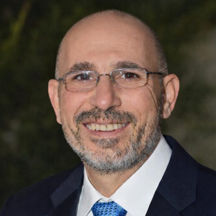 الصفدي يعلن ترشحه لمنصب نقيب الفنانين الاردنيين