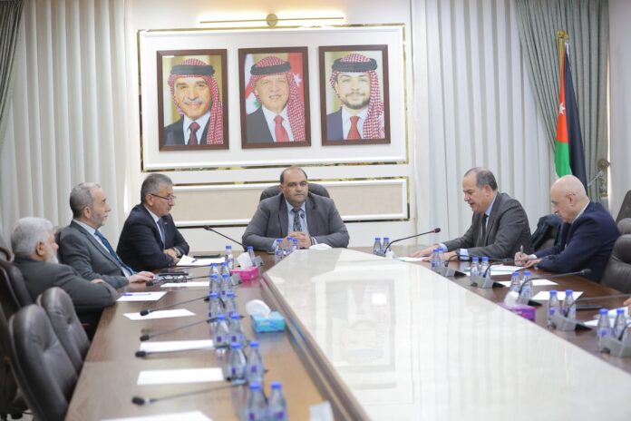 العلاونة: اهتمام ملكي مباشر بقطاع التكنولوجيا والتحول الرقمي