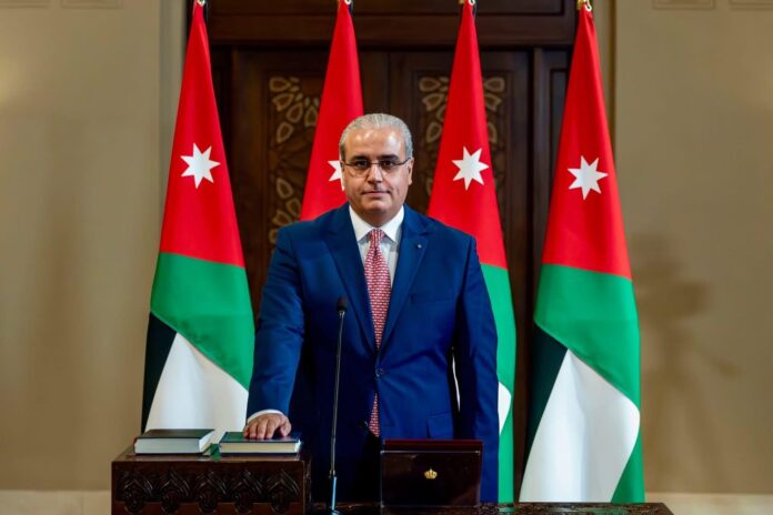 وزير الصحة يقرر انهاء تكليف عدد من المدراء - اسماء