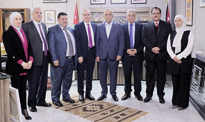 وزير الثقافة يلتقي الهيئة الإدارية لجمعية المكتبات والمعلومات