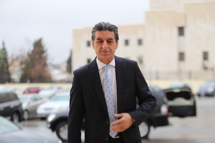 الوطن في قلب النائب 