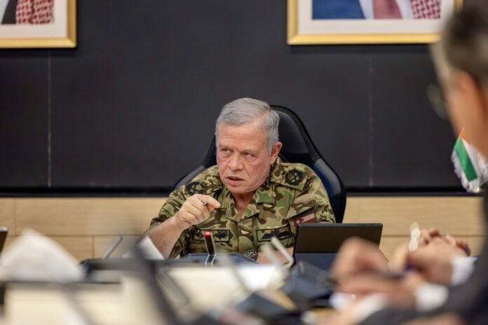 الملك يترأس اجتماعا في المركز الوطني للأمن وإدارة الأزمات