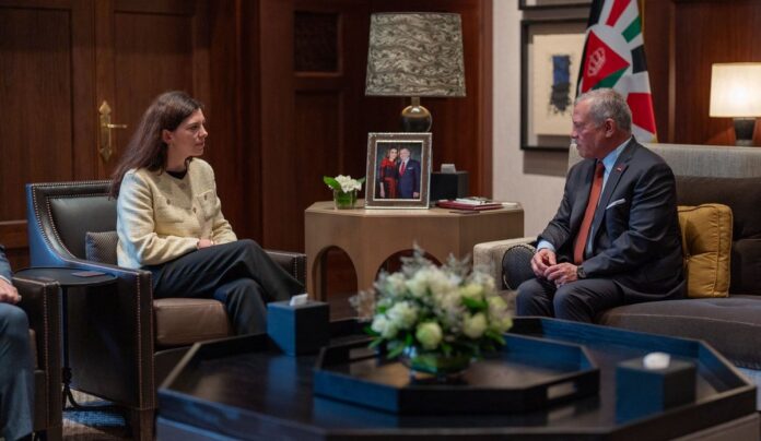 الملك يستقبل مستشارة الرئيس الفرنسي لشؤون الشرق الأوسط وشمال إفريقيا