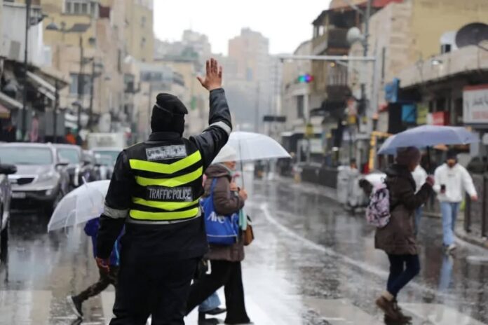 الأمن العام يحذر من الأحوال الجوية المتوقعة اليوم