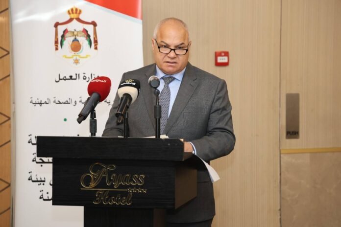 الطراونة يرد على 