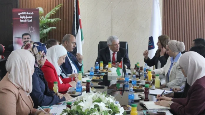 وزير النقل يؤكد رفع جاهزية القطاع لمواكبة التحديات المتسارعة