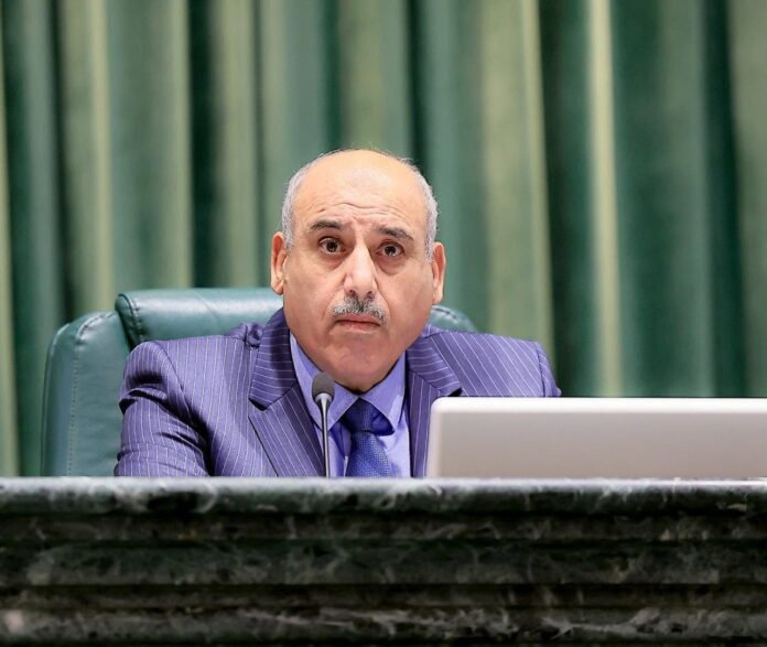 القاضي يهنئ ولي العهد بعيد ميلاده الثاني والثلاثين