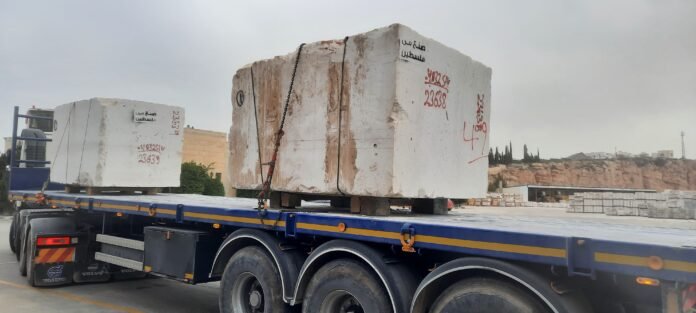 إنهاء أزمة واردات الحجر الفلسطيني