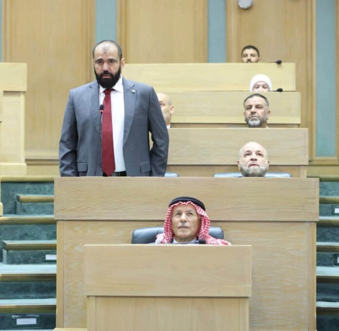بكر الكساسبة يؤدي القسم الدستوري نائبا في مجلس النواب