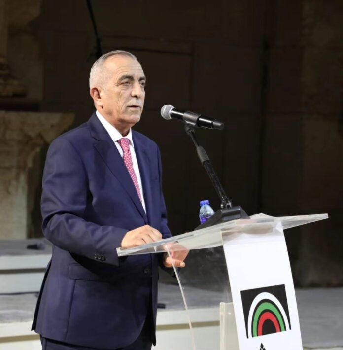 افتتاح معرضي ملتقى النحت وسيمبوزيوم الفن التشكيلي