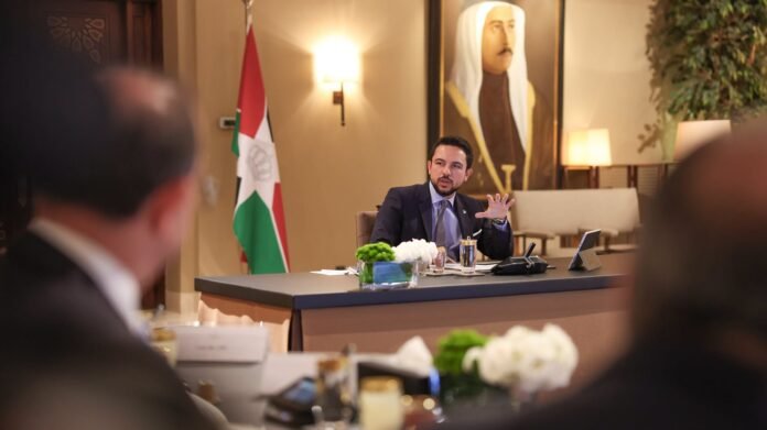 ولي العهد يوجه بوضع خطط تنفيذية لدعم الشركات الناشئة - صور