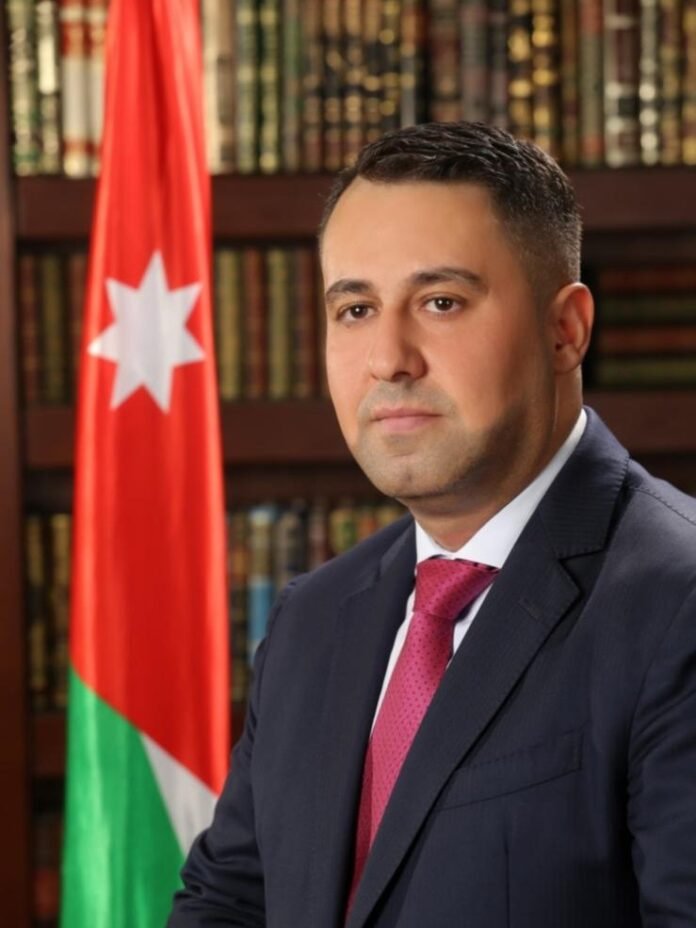 صناعة الفراغ السياسي حين تطغى البيروقراطية وتغيب الهوية الفكرية لرجال الدولة