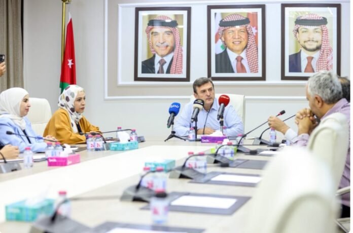 السياحة النيابية