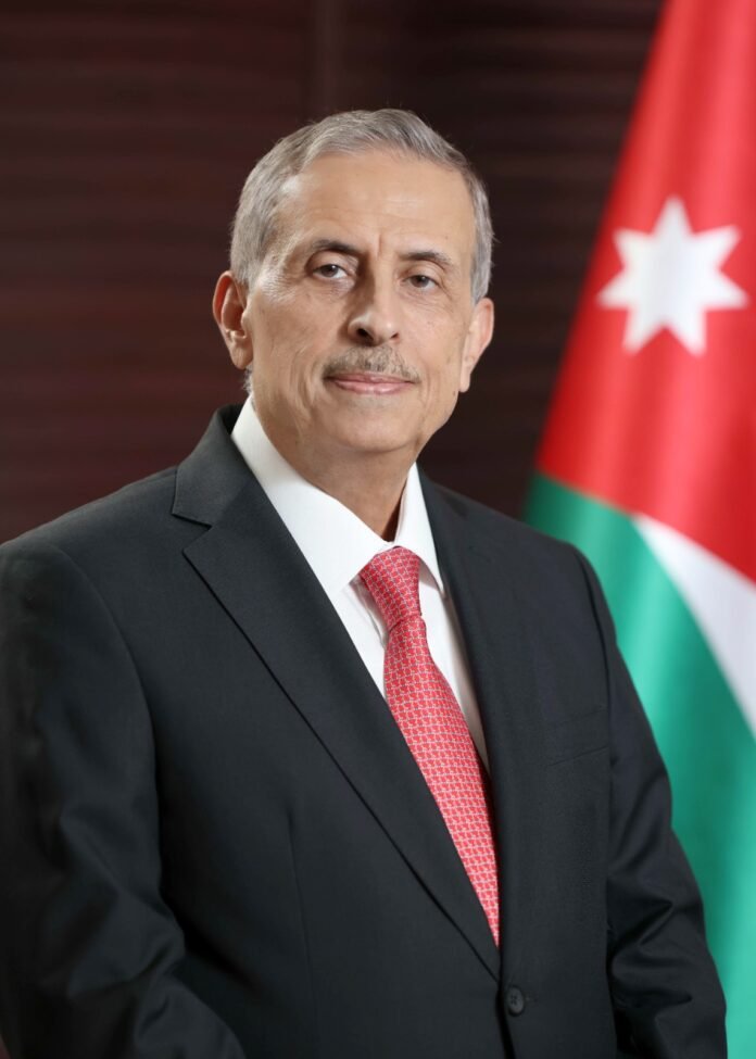 المستشفى التخصصي يستحوذ على مستشفيي 